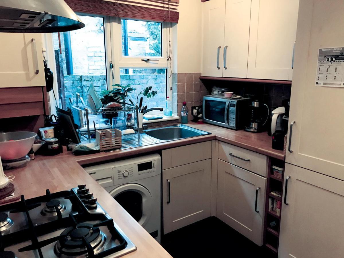 Helen'S House Apartment ลอนดอน ภายนอก รูปภาพ