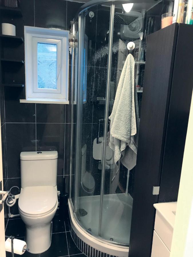 Helen'S House Apartment ลอนดอน ภายนอก รูปภาพ